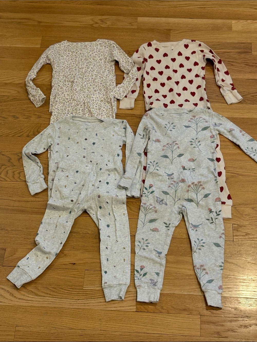 Lot of 4 Pairs of Little Planet by Carter’s Organic Pajamas